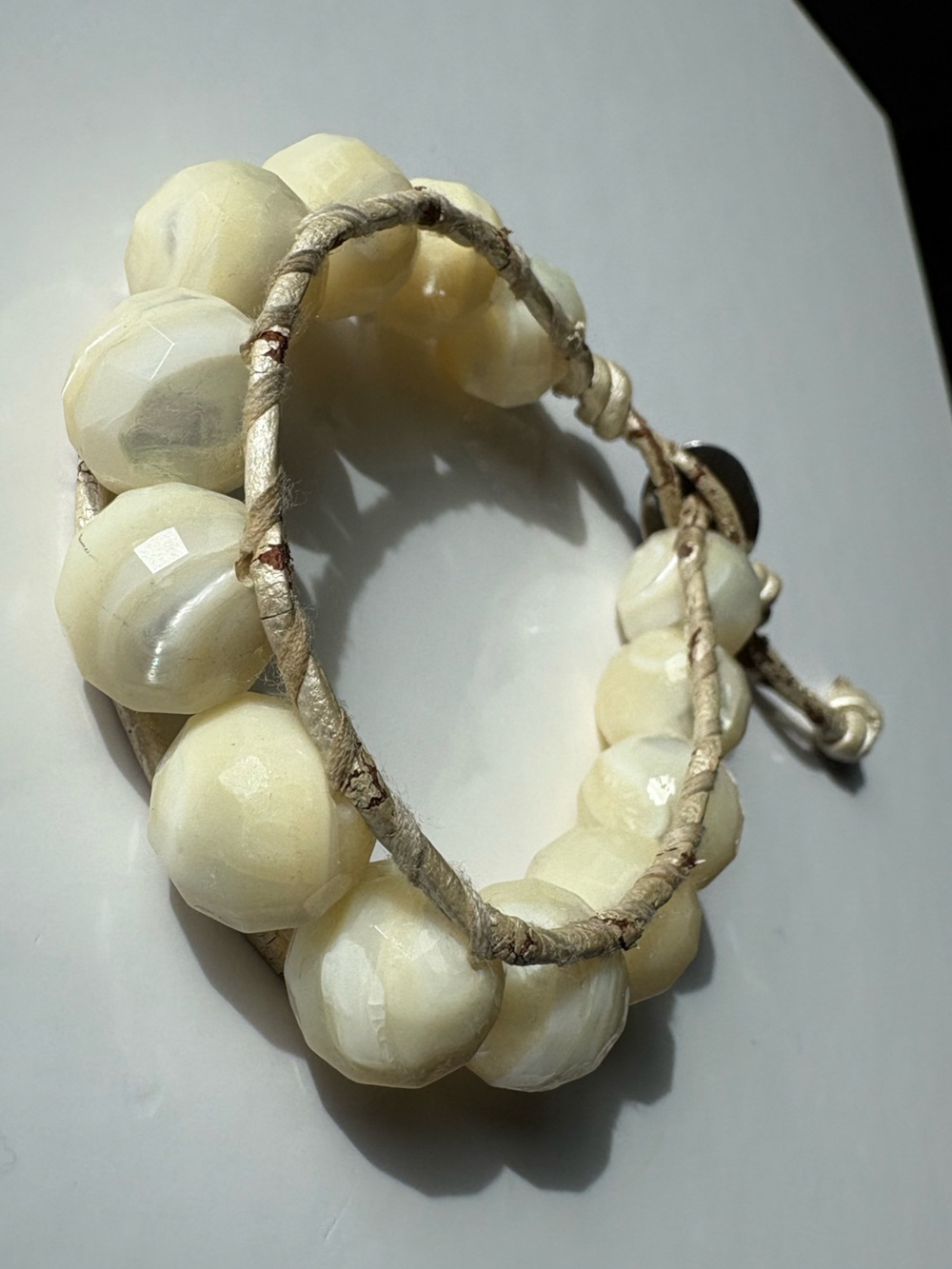 CHAN LUU Faceted Mother of Pearl Beaded Leather Wrap Bracelet Milky White Cream